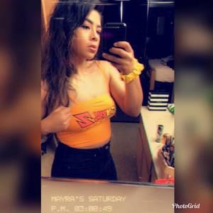 Meet your Posher, Mayra